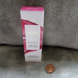 NEW NIB Laura Geller "First Place" Treat N Go Tinted Lip Oil .13 oz - Soft Berry